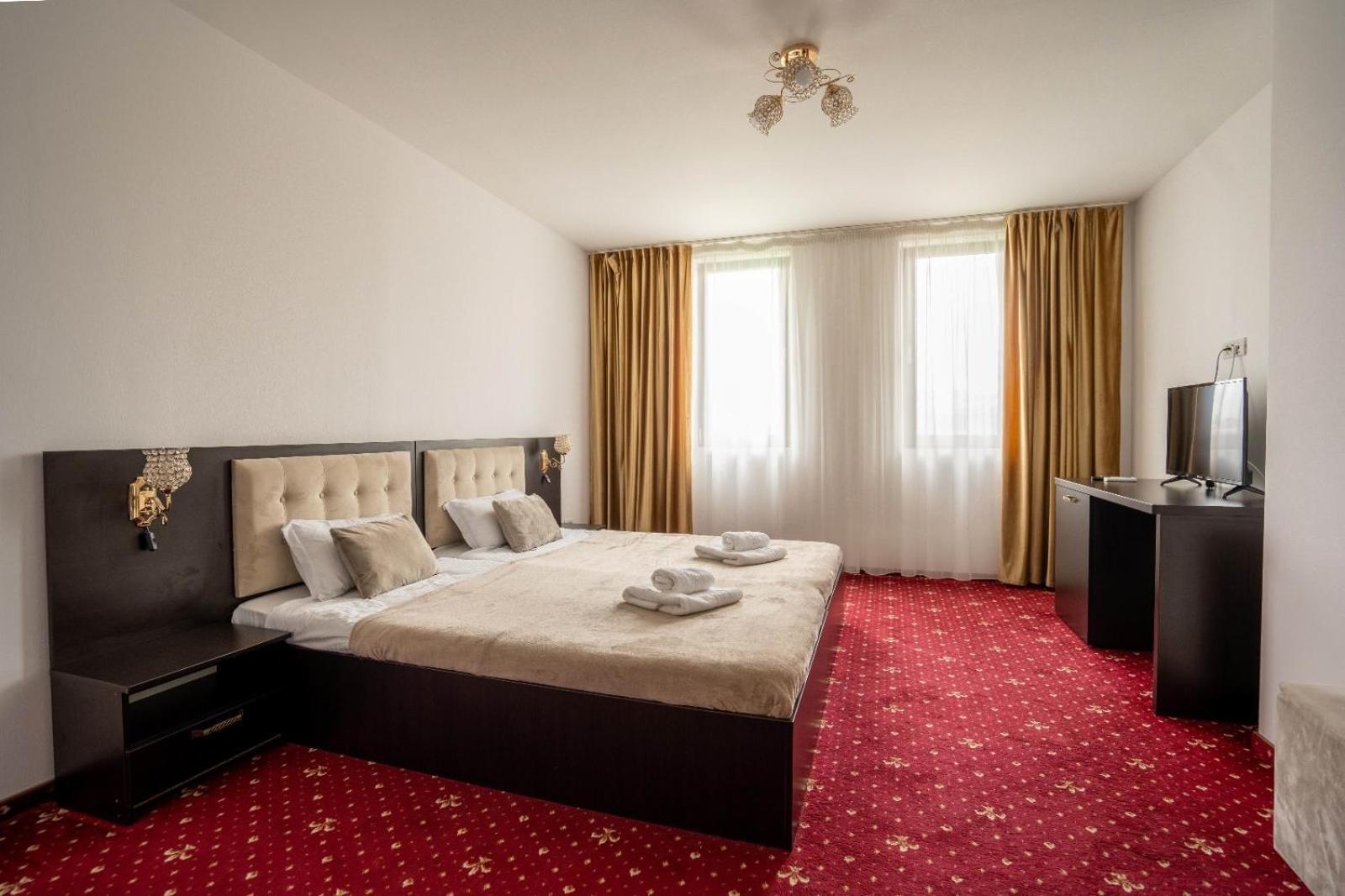 Noe Hotel 3*